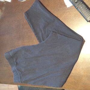 Black Capri leggings